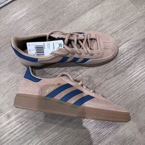 Adidas Spezial Sneakers